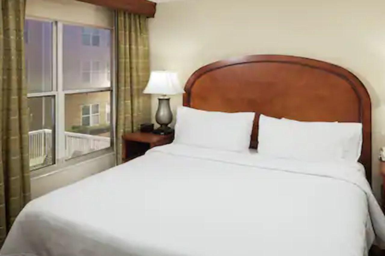โฮมวูด สวีตส์ บาย ฮิลตัน แจ็คสัน ริดจ์แลนด์ Hotel ภายนอก รูปภาพ