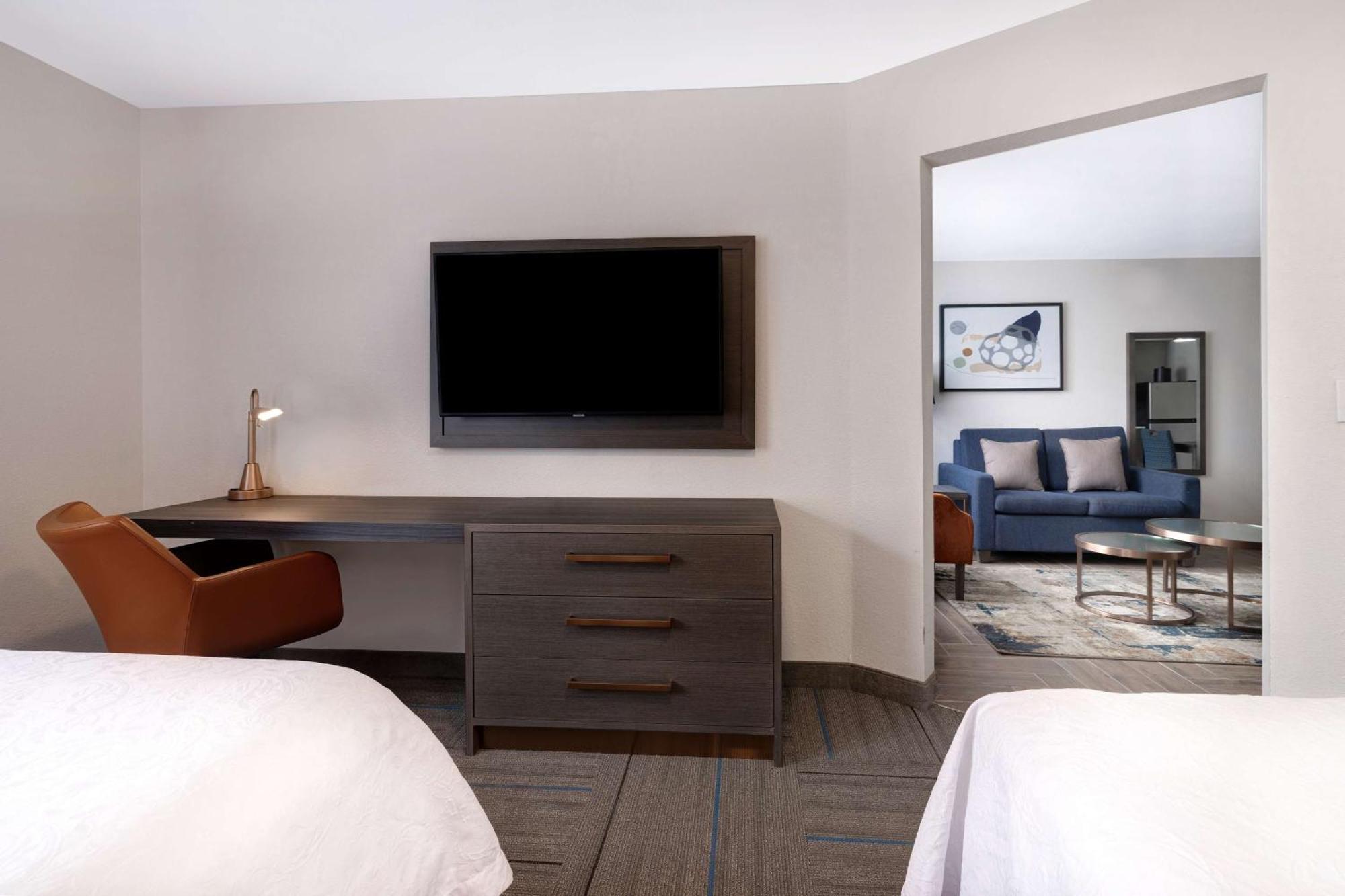 โฮมวูด สวีตส์ บาย ฮิลตัน แจ็คสัน ริดจ์แลนด์ Hotel ภายนอก รูปภาพ