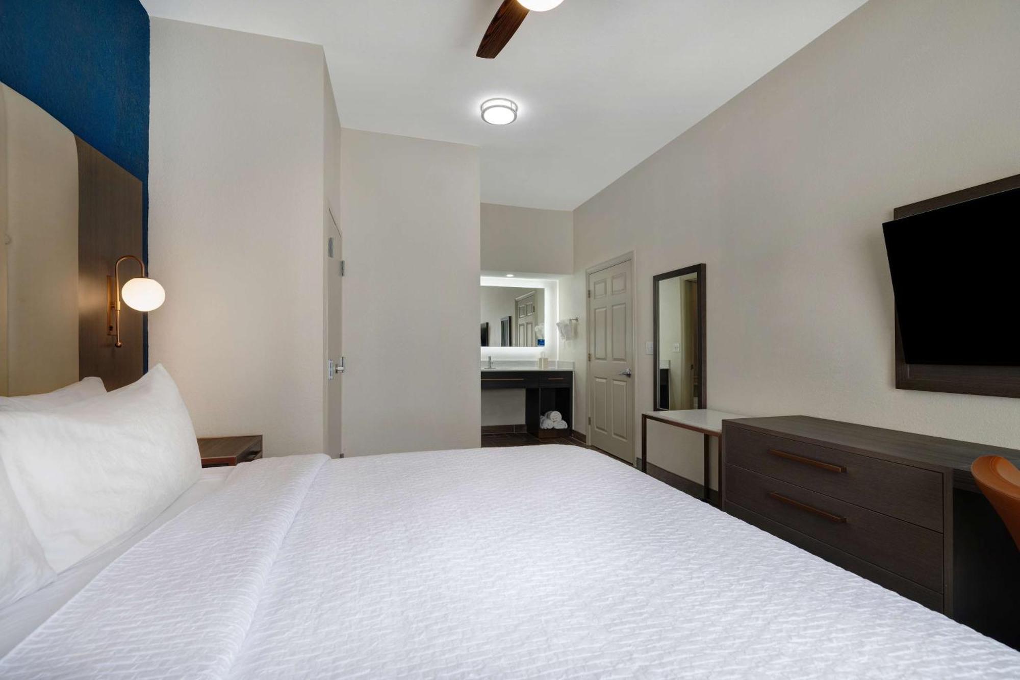 โฮมวูด สวีตส์ บาย ฮิลตัน แจ็คสัน ริดจ์แลนด์ Hotel ภายนอก รูปภาพ